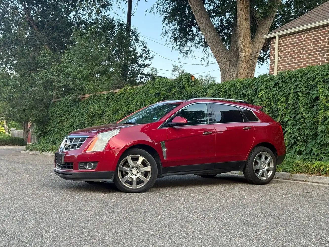 2012 Cadillac SRX FWD Performance Collection's photo