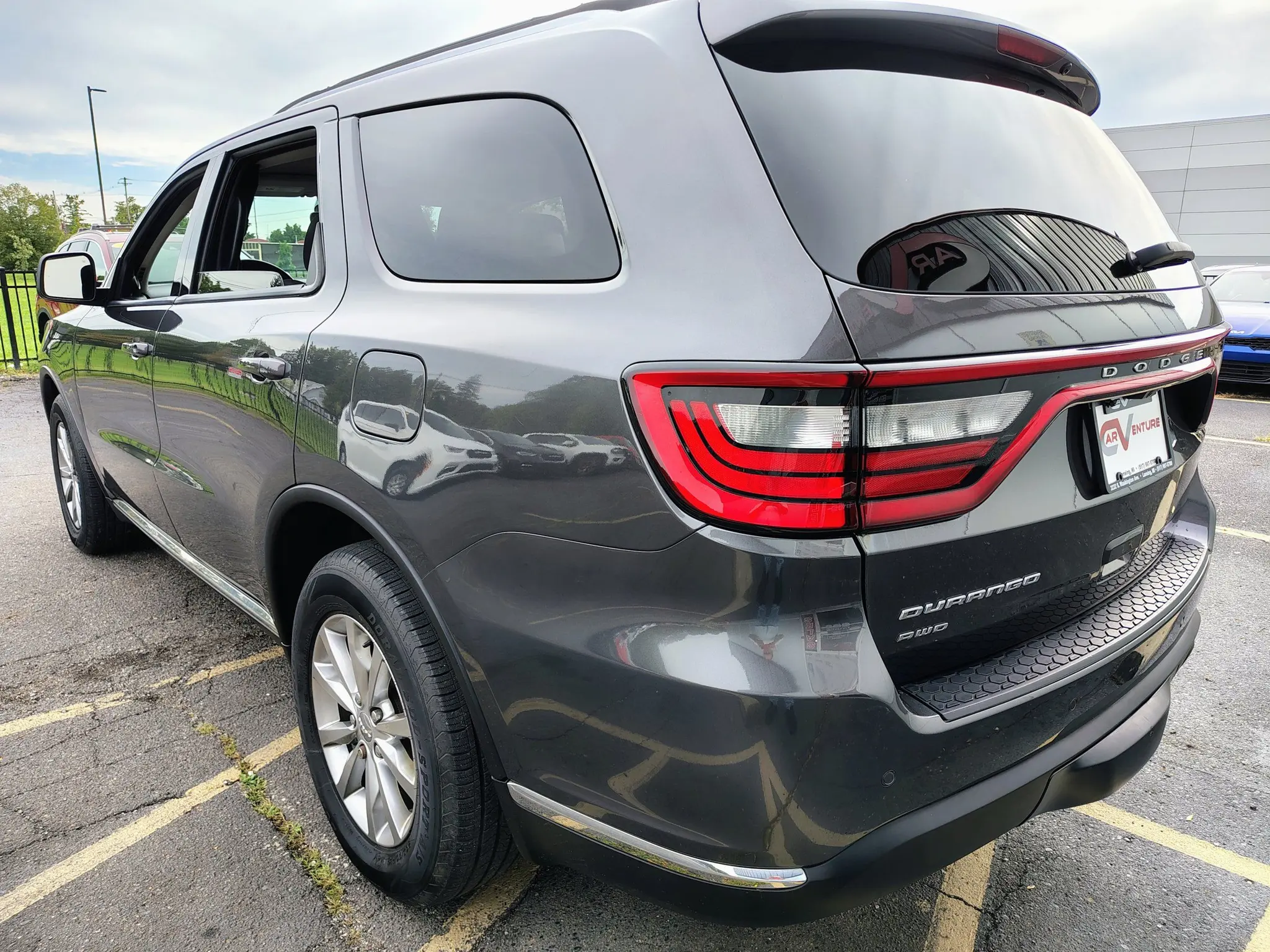 2017 Dodge Durango SXT AWD Plus photo 5