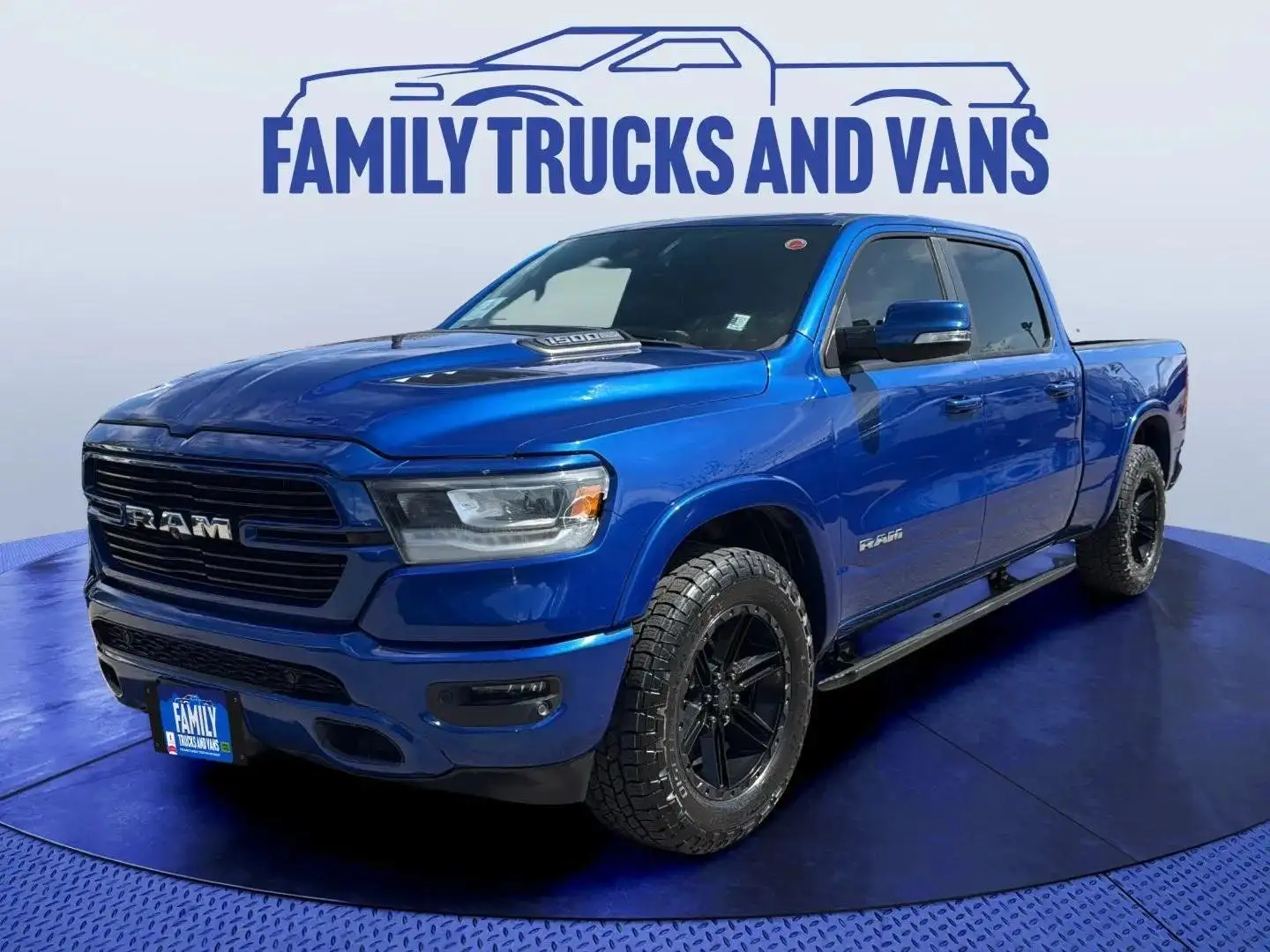 2019 RAM 1500 Laramie 4x4 Crew Cab 6'4's photo