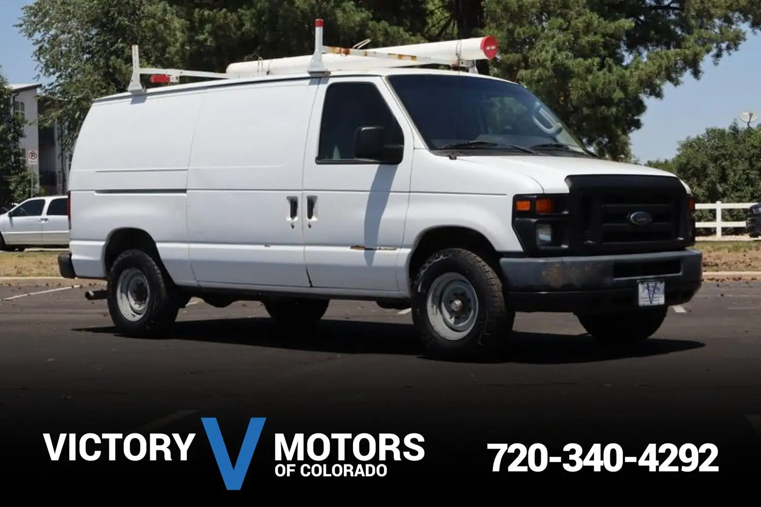 2012 Ford E-Series E-250 Van photo 1
