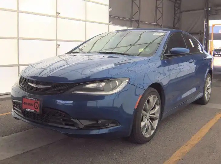 2016 Chrysler 200 S AWD's photo