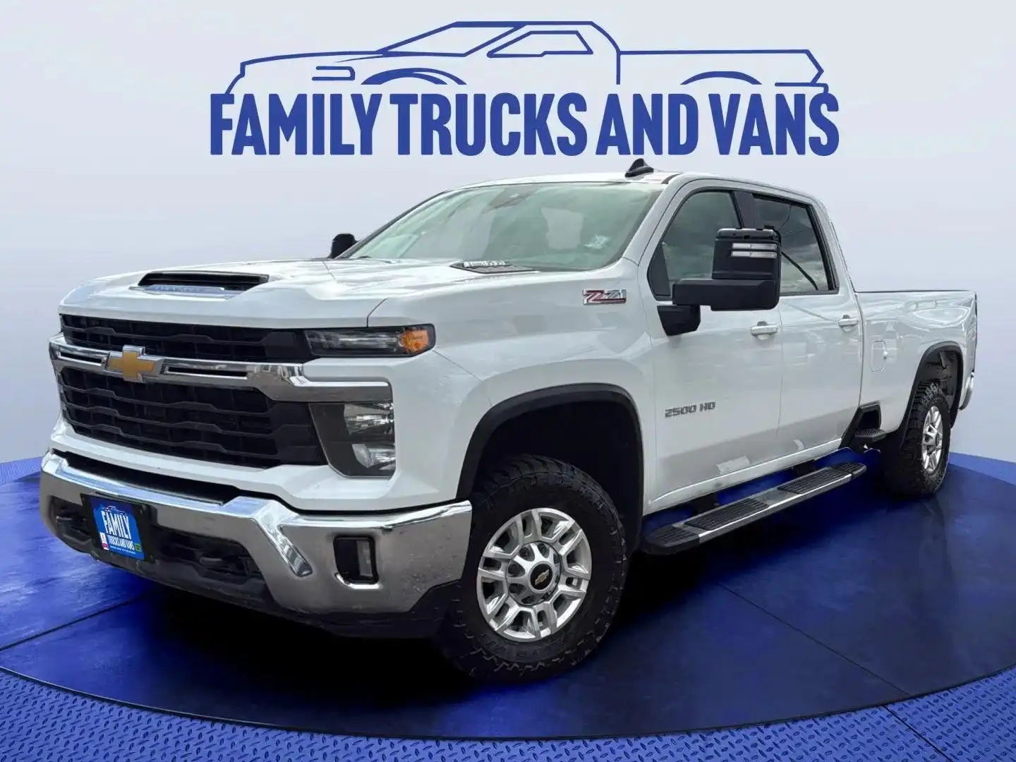 2024 Chevrolet Silverado HD LT 4WD Crew Cab Long Box's photo
