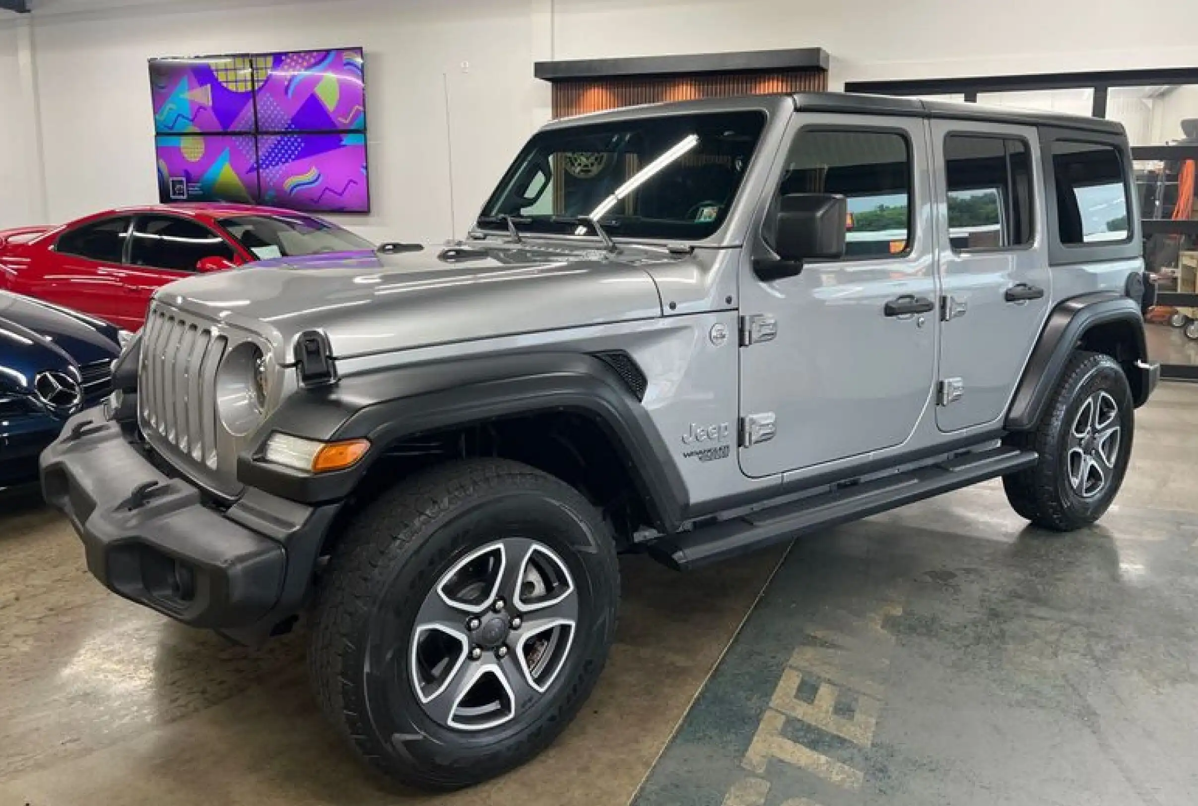 2020 Jeep Wrangler Sport S's photo