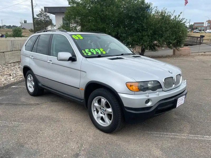 2003 BMW X5 4.4i's photo