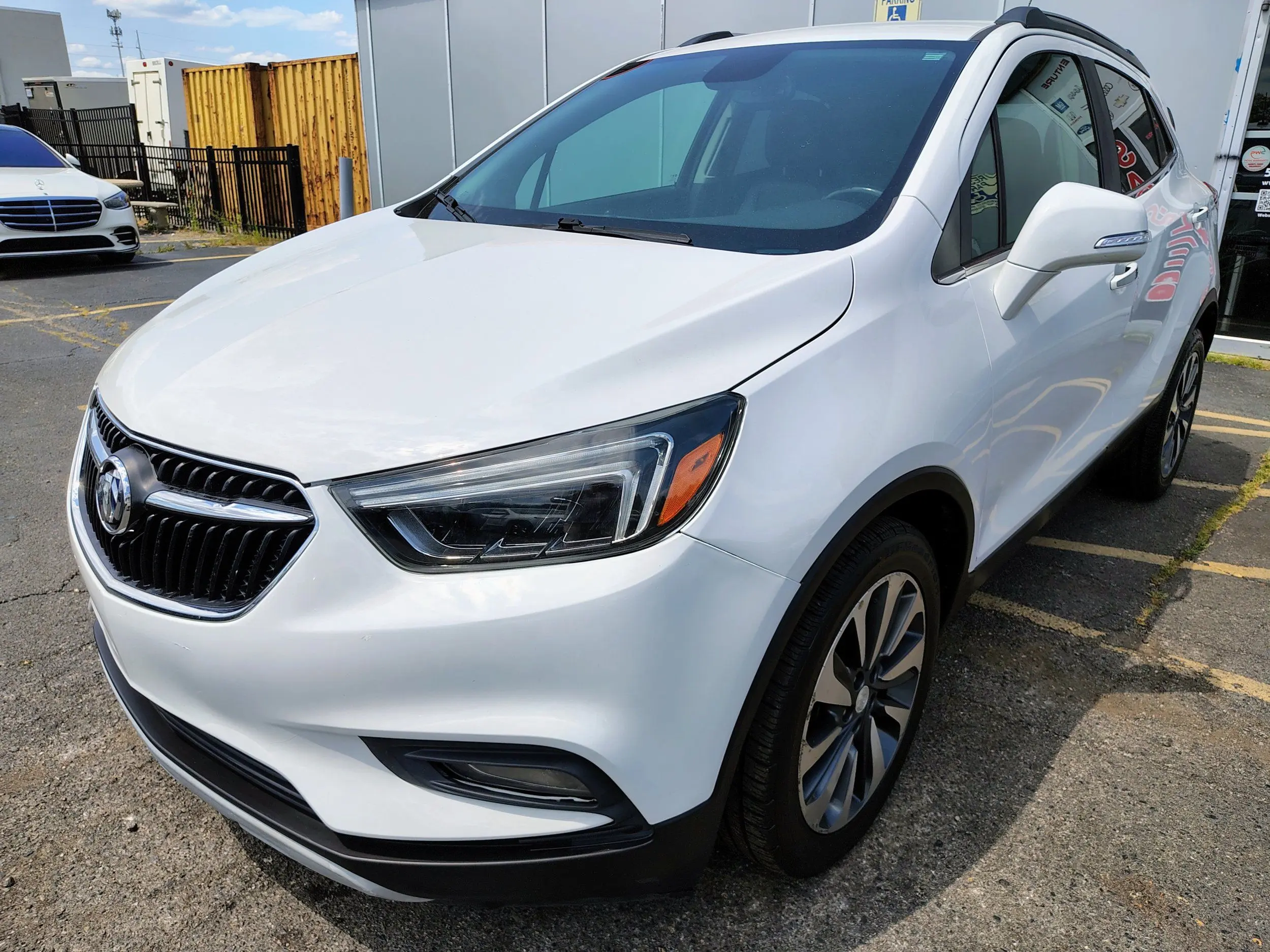 2020 Buick Encore Essence photo 3