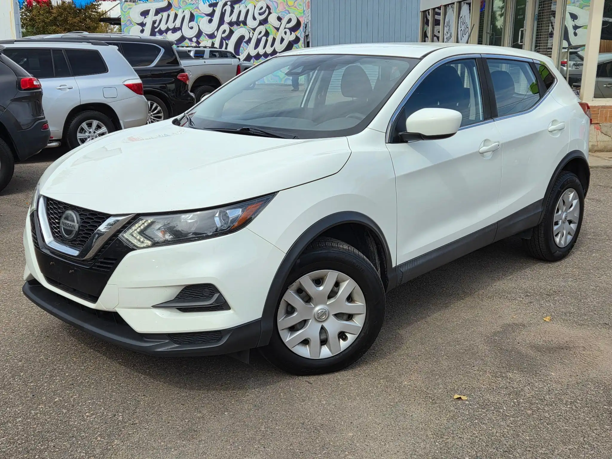2020 Nissan Rogue Sport S AWD's photo