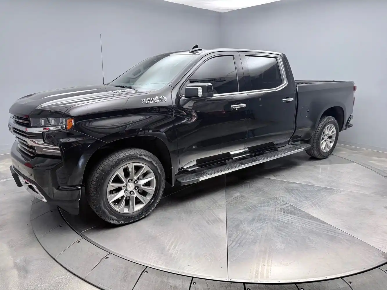 2021 Chevrolet Silverado 1500 High Country 4X4 Crew Cab Standard Box's photo