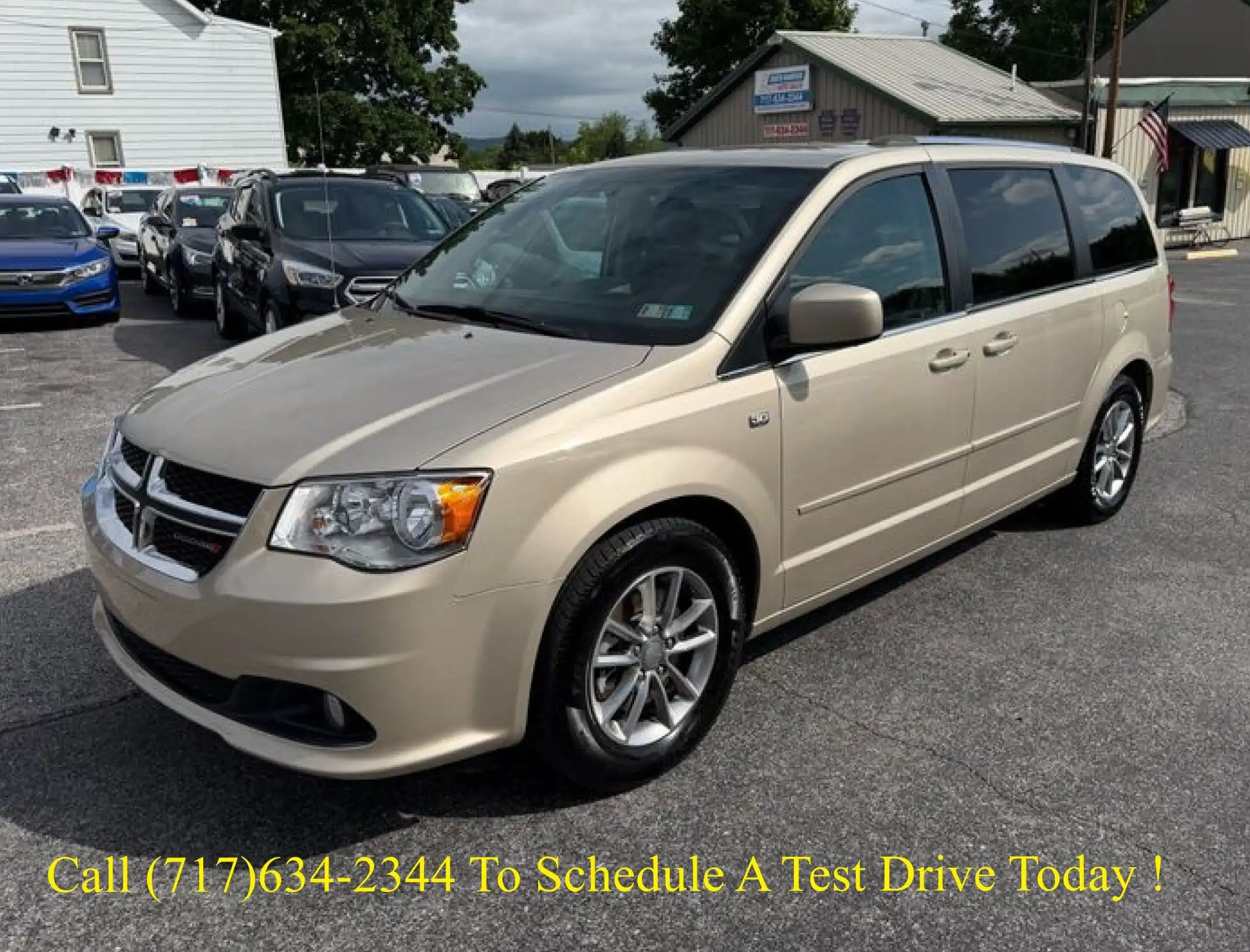 2014 Dodge Grand Caravan SXT 30th Anniversary's photo