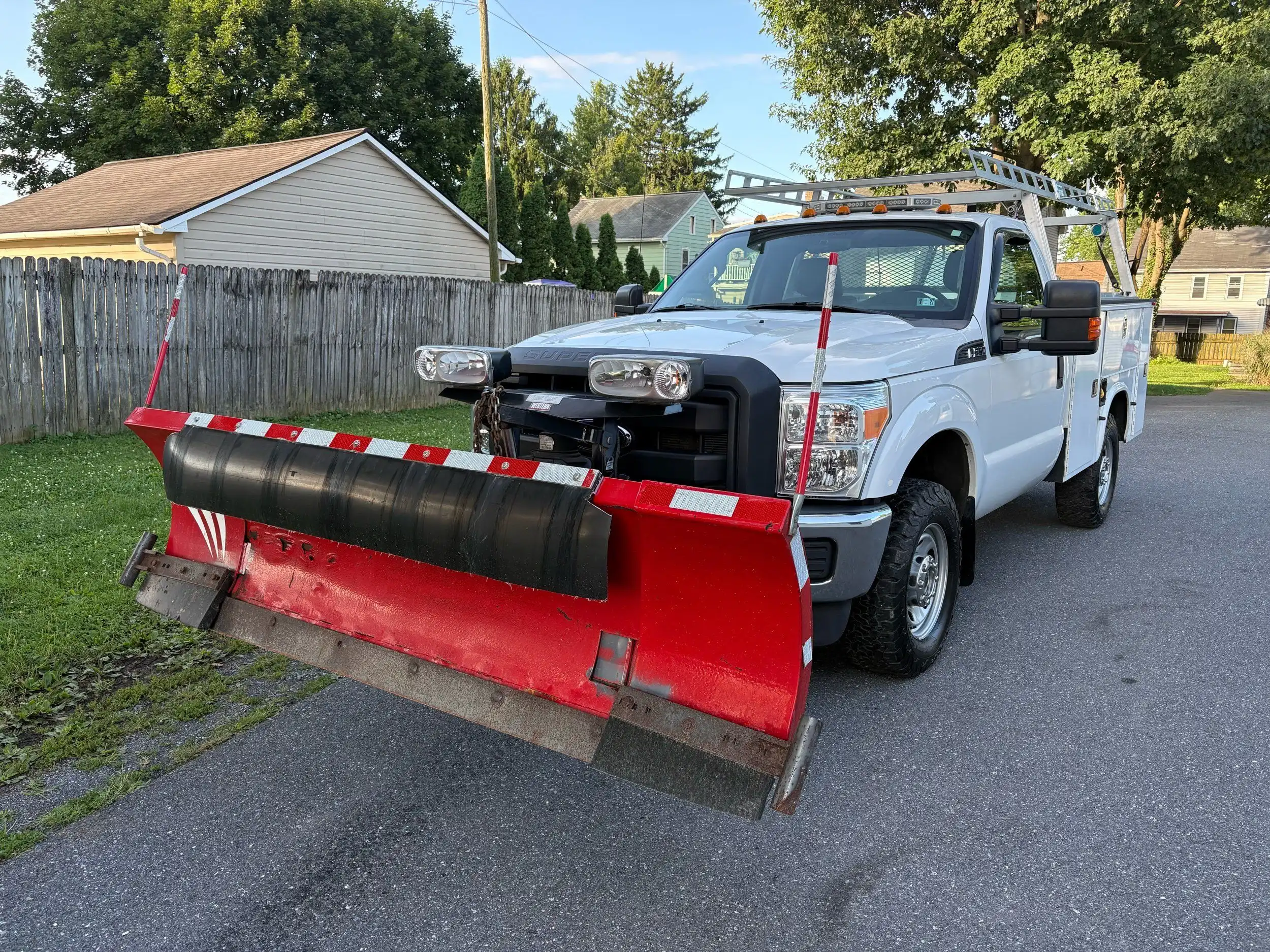 2012 Ford F-250 XL 4x4 Regular Cab's photo