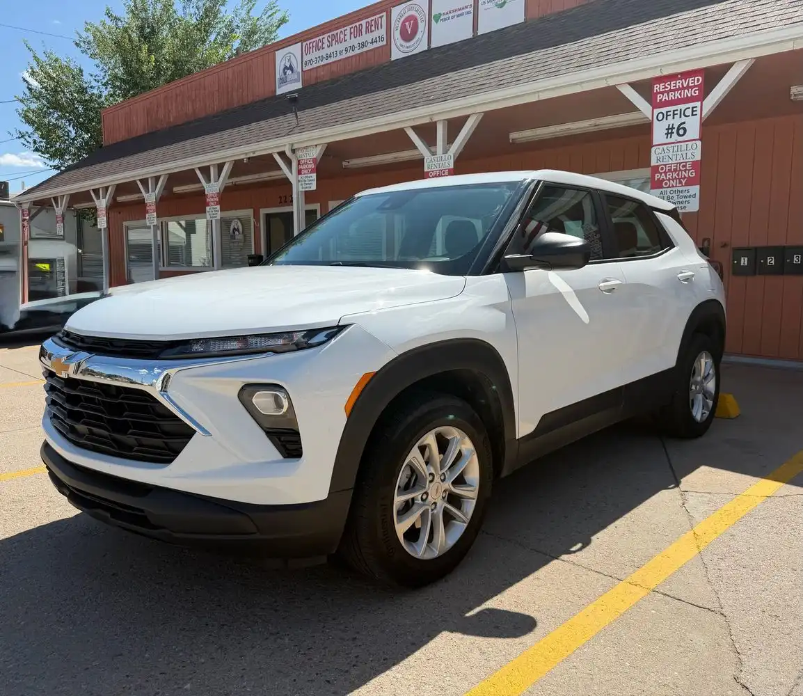 2026 Chevrolet Trailblazer LS AWD's photo