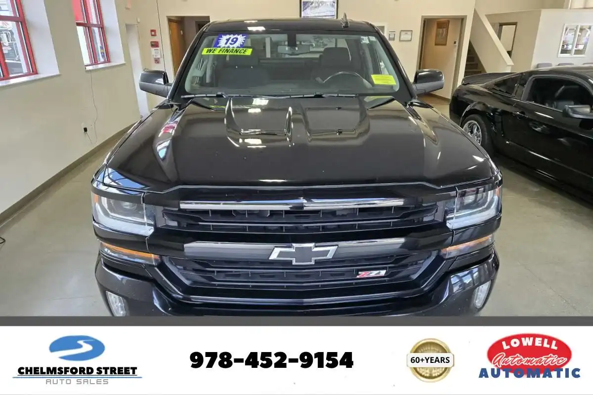 2019 Chevrolet Silverado 1500 LT 4x4 Double Cab Std Box's photo