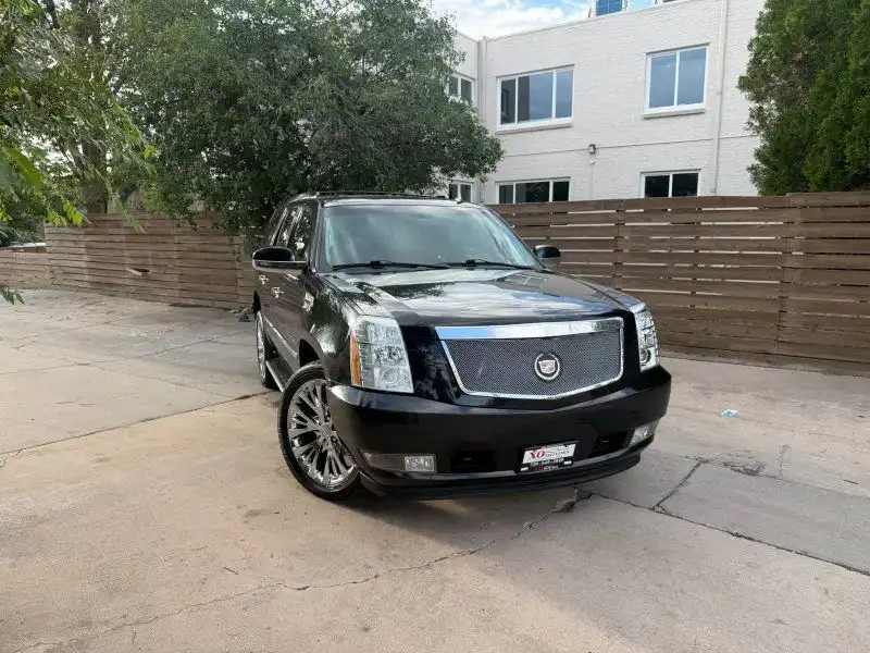 2009 Cadillac Escalade AWD's photo