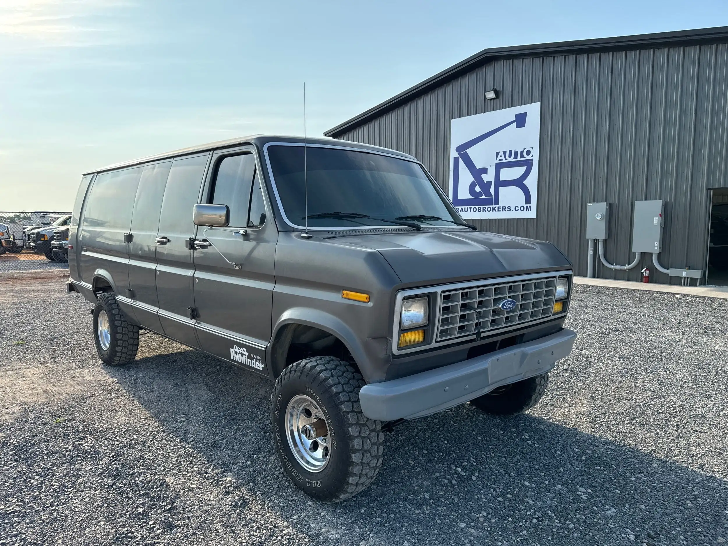 1991 Ford E-Series's photo
