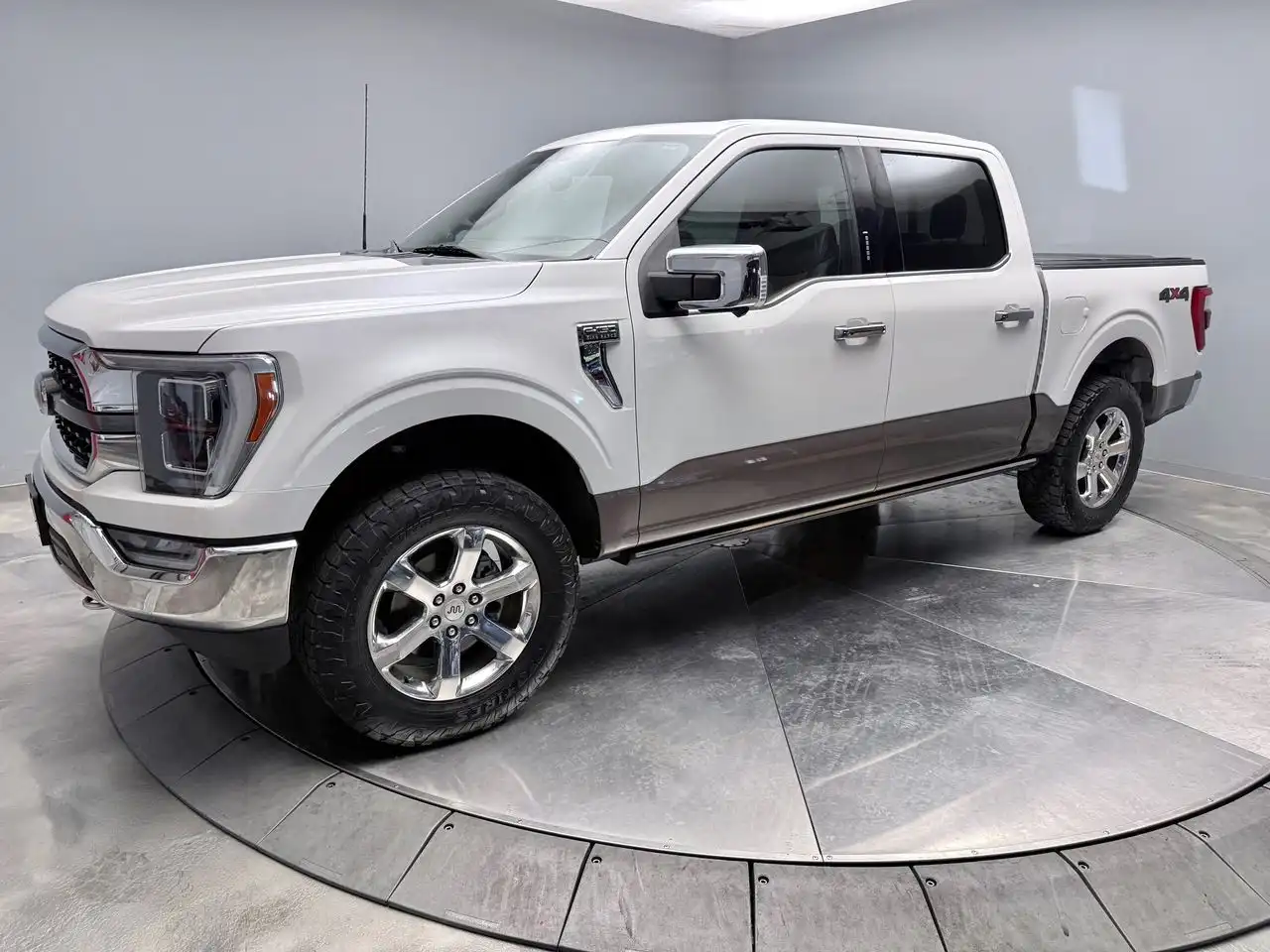 2021 Ford F-150 XL 4WD SuperCrew 5-1/2' Box's photo
