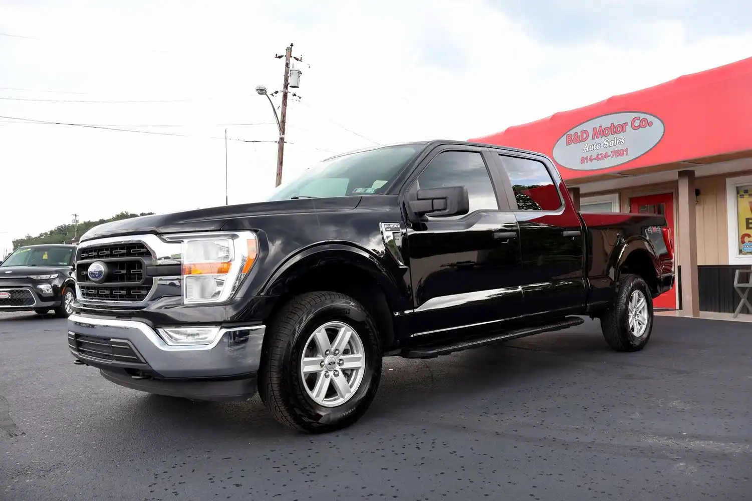 2022 Ford F-150 XL 4x4 SuperCrew 5-1/2 Box's photo