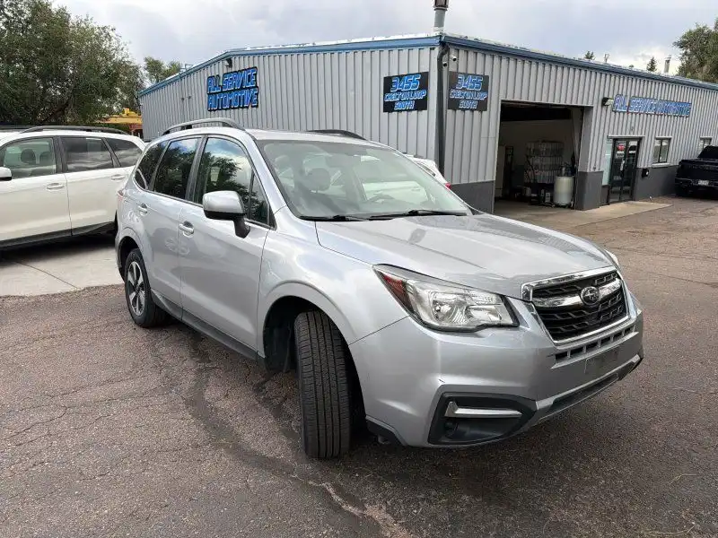 2017 Subaru Forester 2.5i Premium CVT's photo