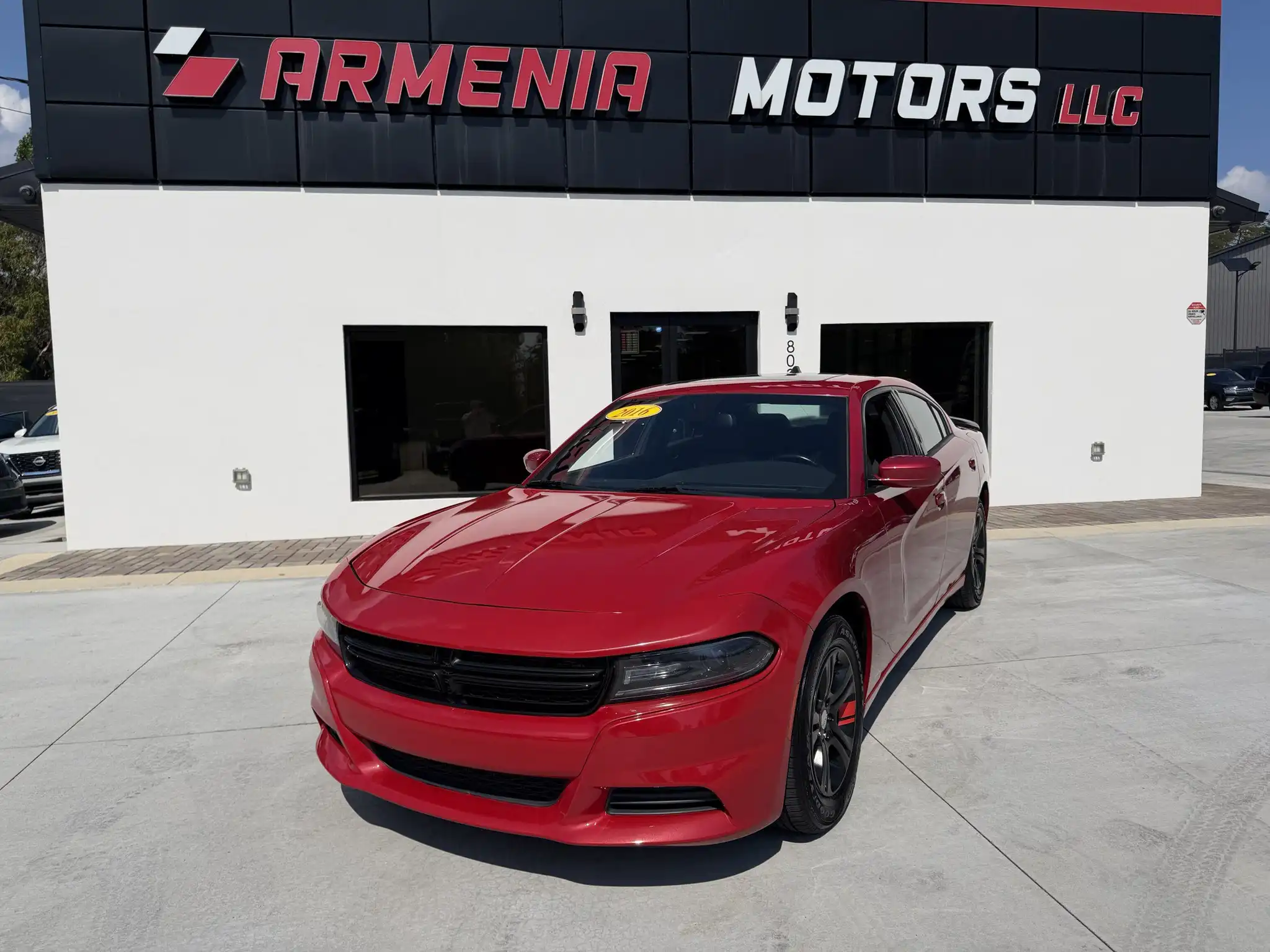2016 Dodge Charger SE's photo