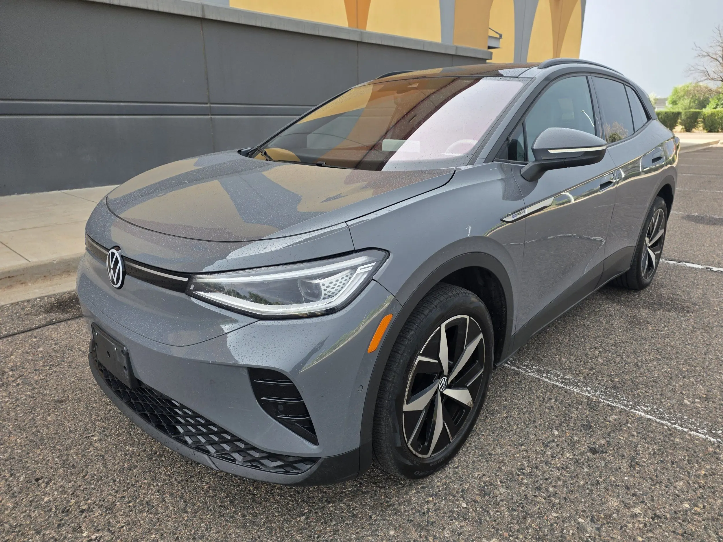 2023 Volkswagen ID.4 PRO S AWD photo 3