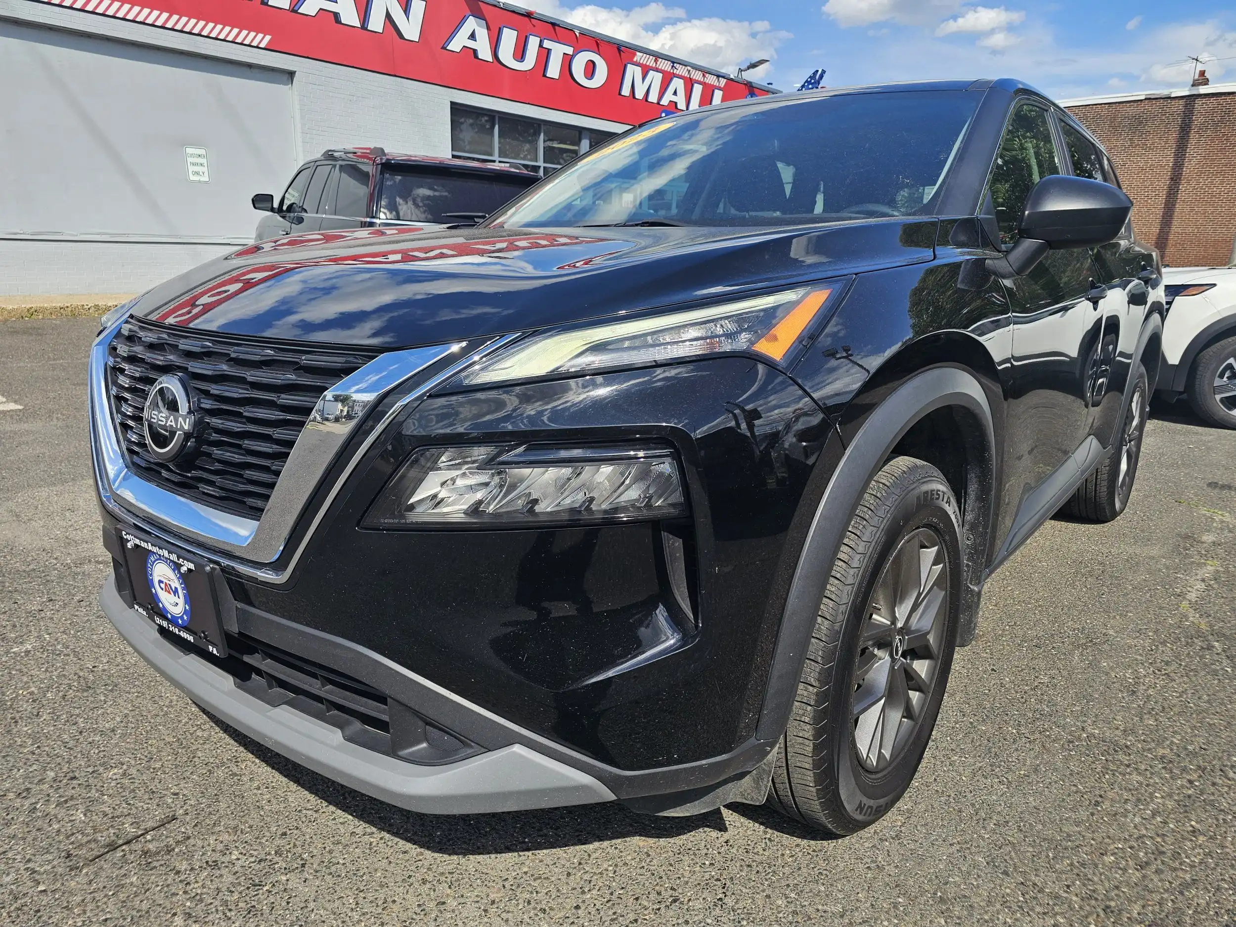 2023 Nissan Rogue S FWD's photo