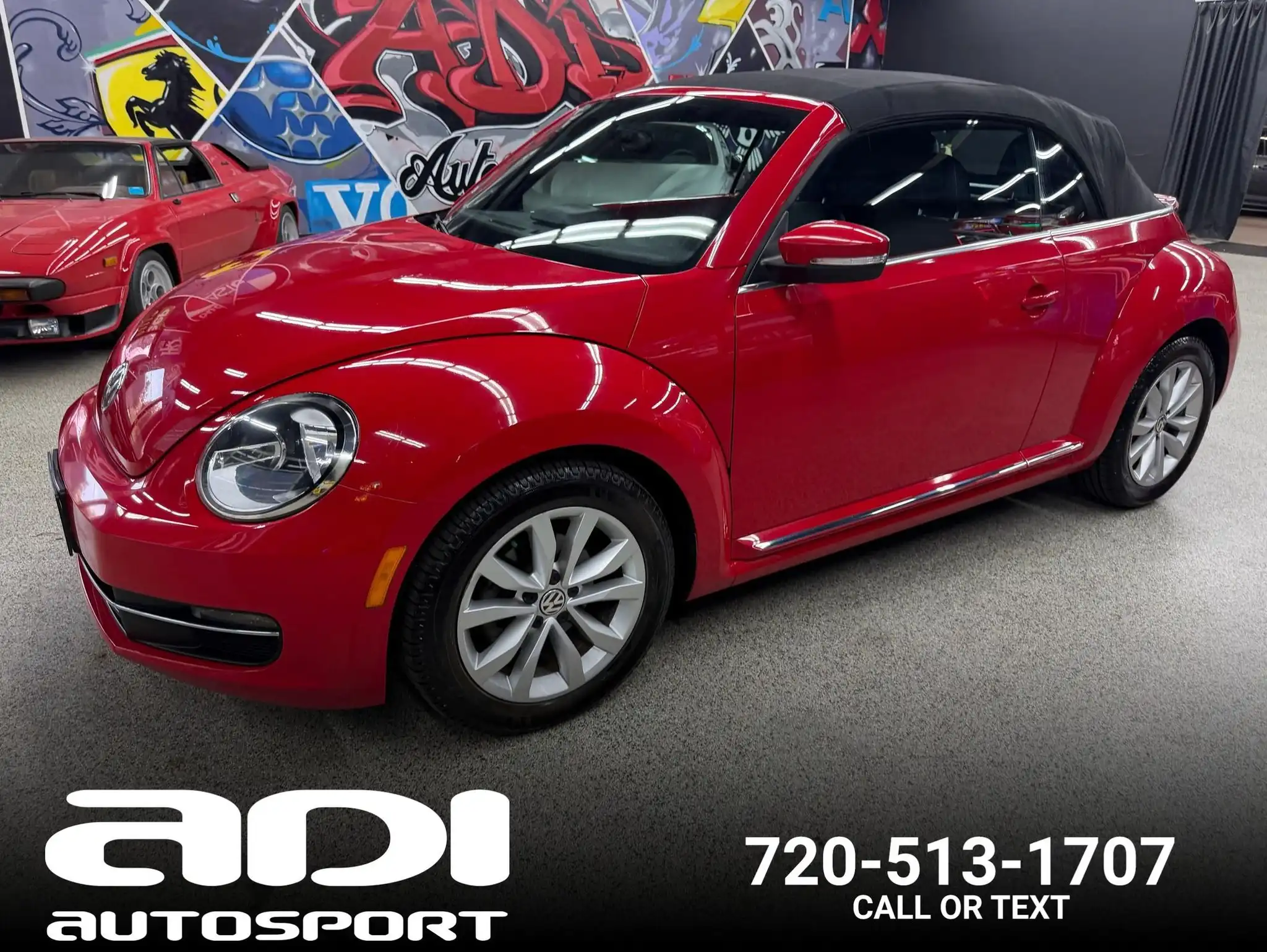 2013 Volkswagen Beetle 2.0L Convertible. TDI DSG's photo