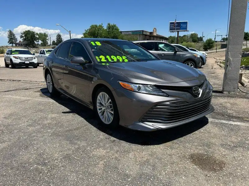 2018 Toyota Camry 3.5 Auto V6 XLE's photo