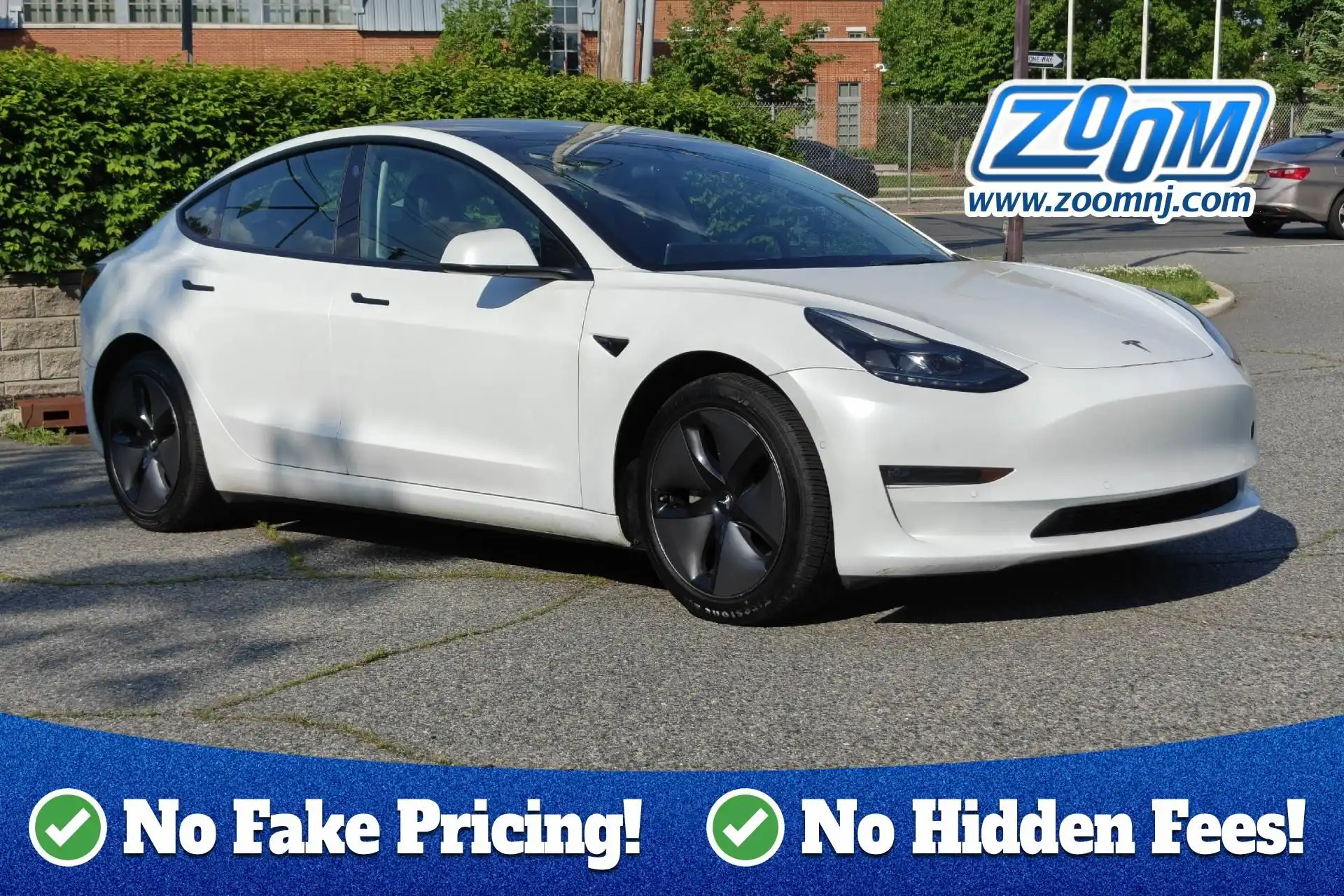 2022 Tesla Model 3 Long Range Dual Motor All-Wheel Drive's photo
