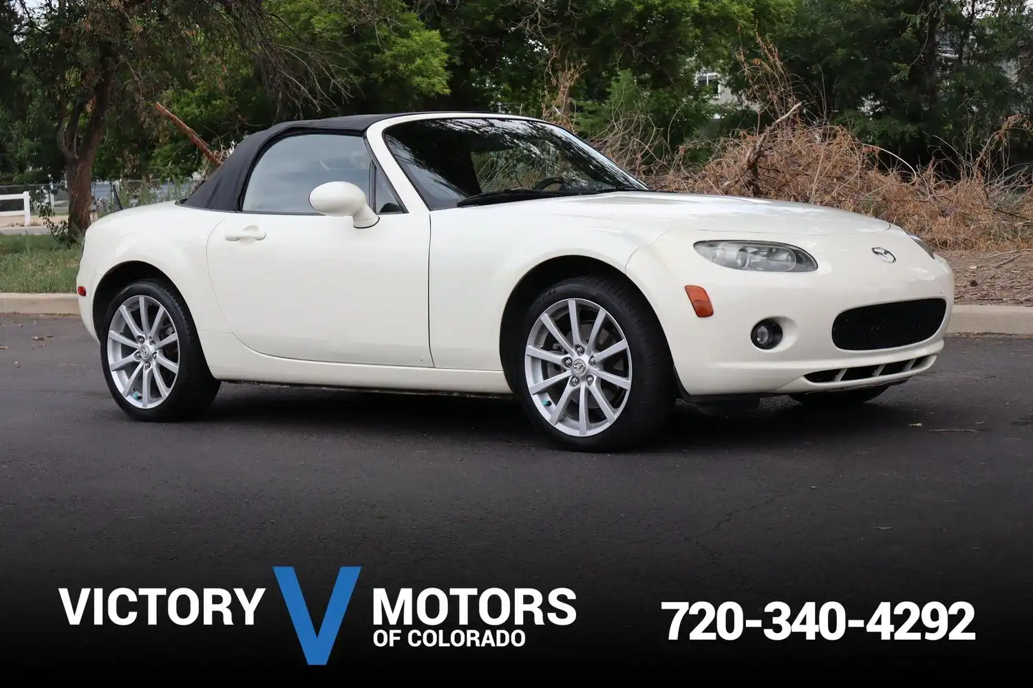 2006 Mazda MX-5 Miata Sport's photo