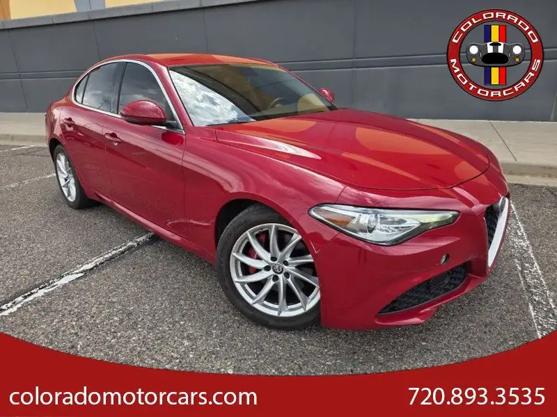 2018 Alfa Romeo Giulia 2.0 Auto AWD's photo