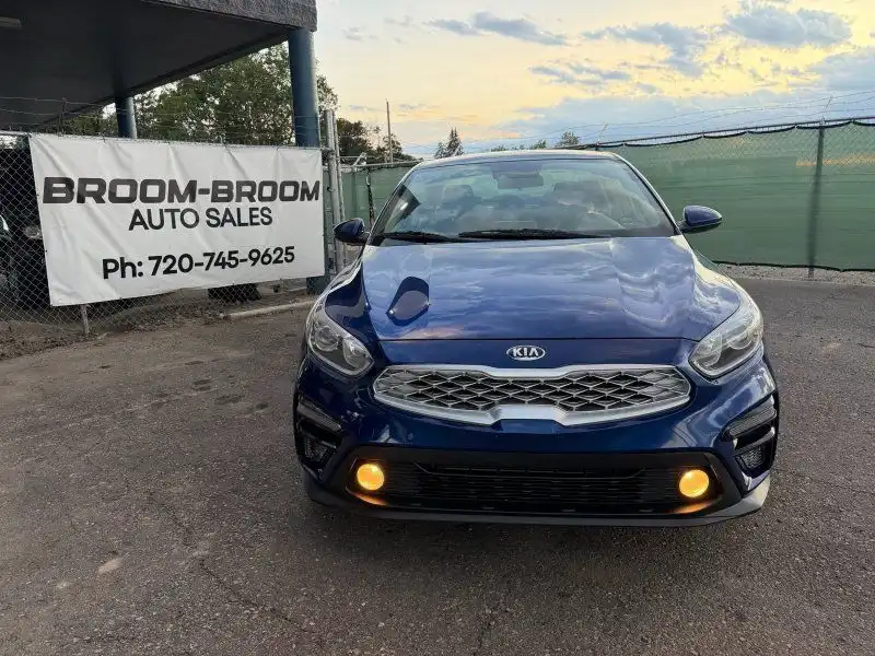 2019 Kia Forte LXS AT's photo