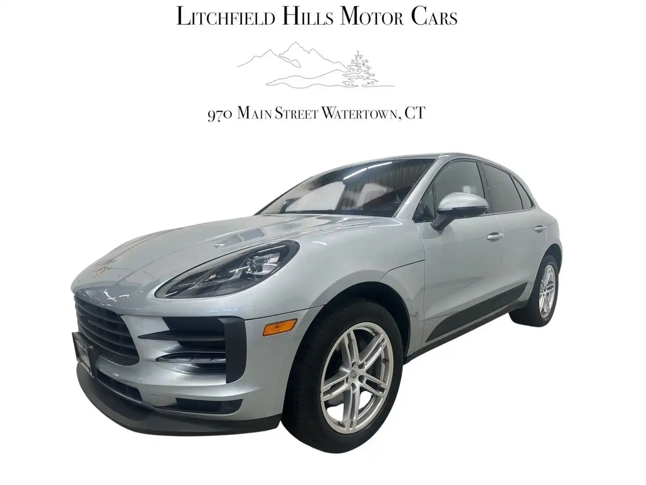 2019 Porsche Macan Base's photo