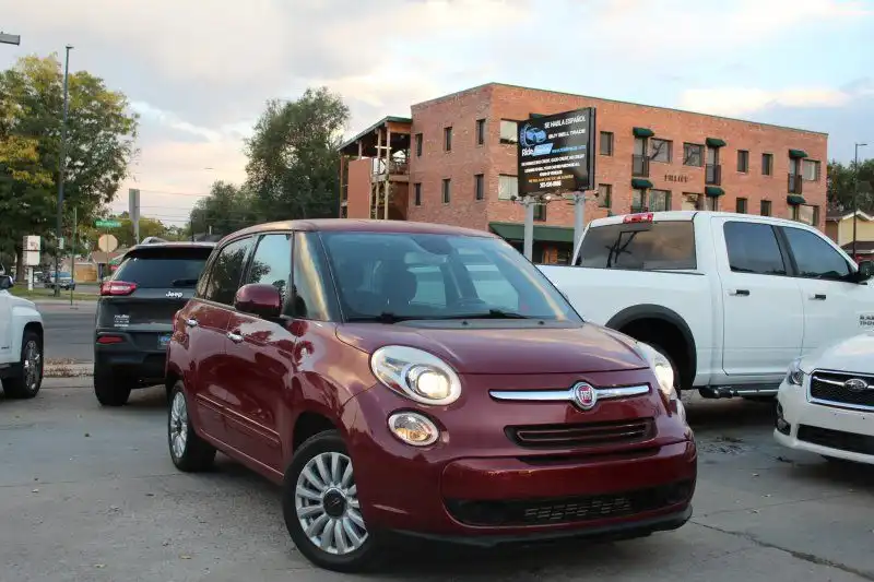 2015 FIAT 500L Easy's photo