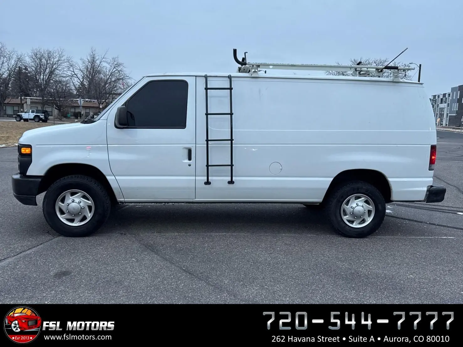 2013 Ford E-Series E-350 Super Duty photo 4