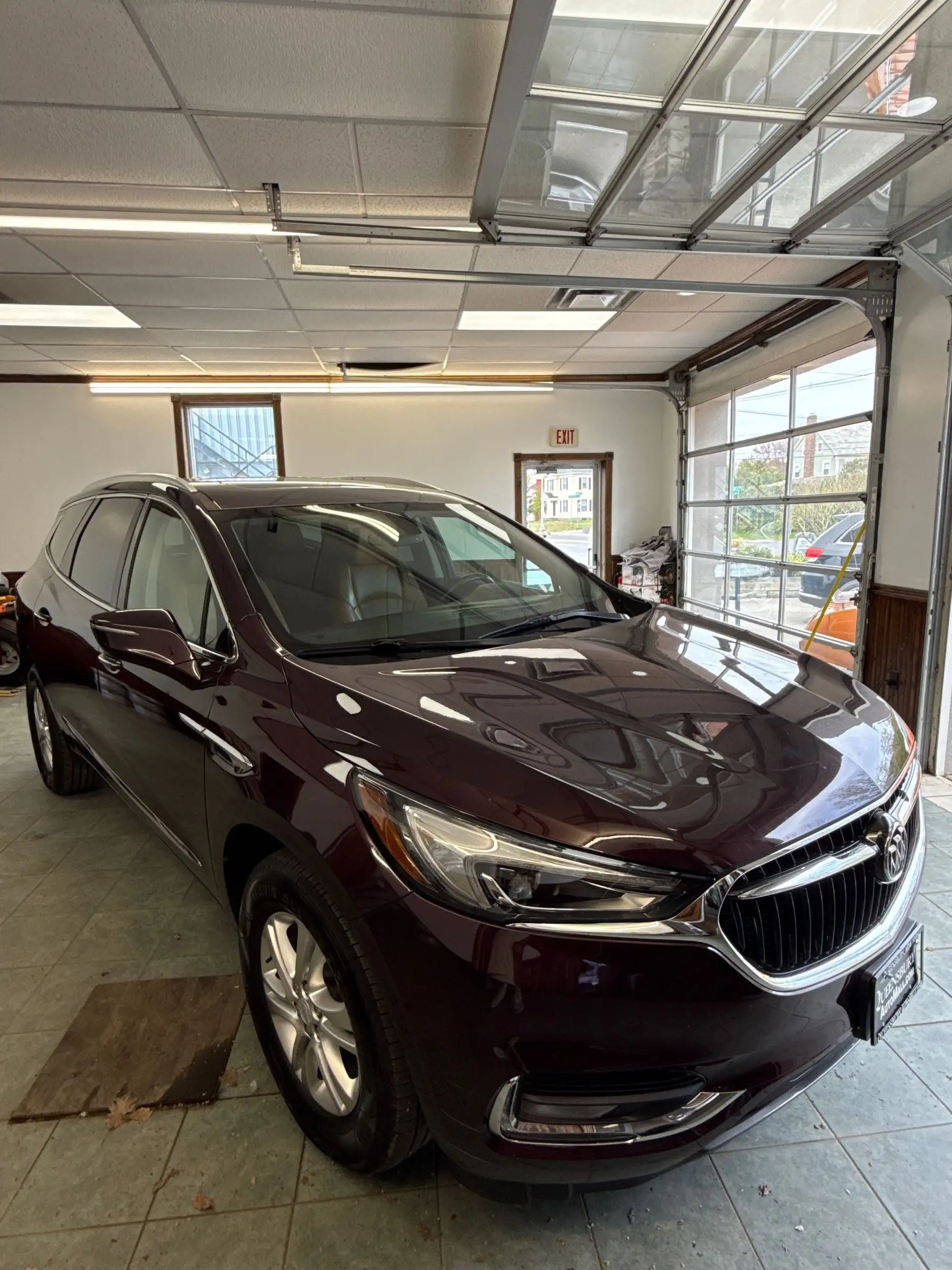 2019 Buick Enclave Essence AWD's photo