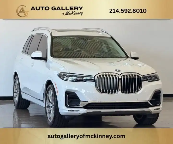 2021 BMW X7 xDrive40i's photo