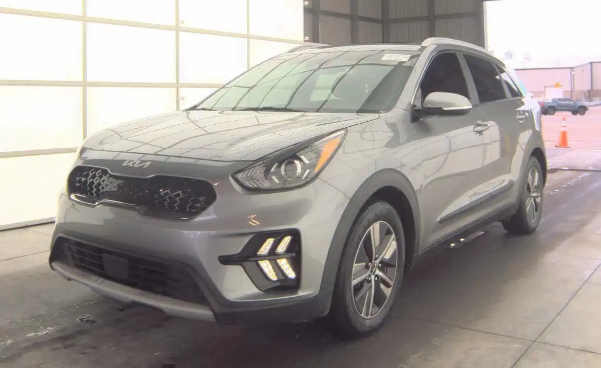 2022 Kia Niro EX Premium's photo