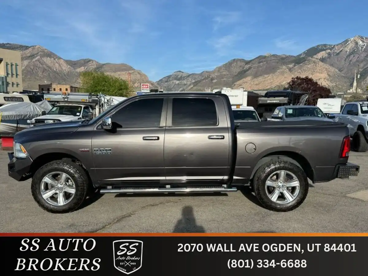 2015 RAM 1500 Big Horn/Lone Star 4x4 Crew Cab's photo