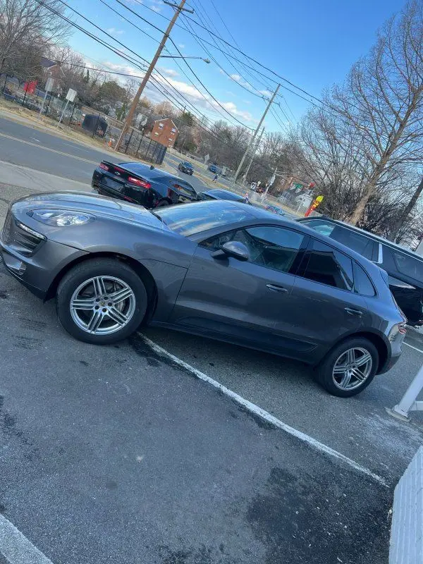 2016 Porsche Macan S photo 3