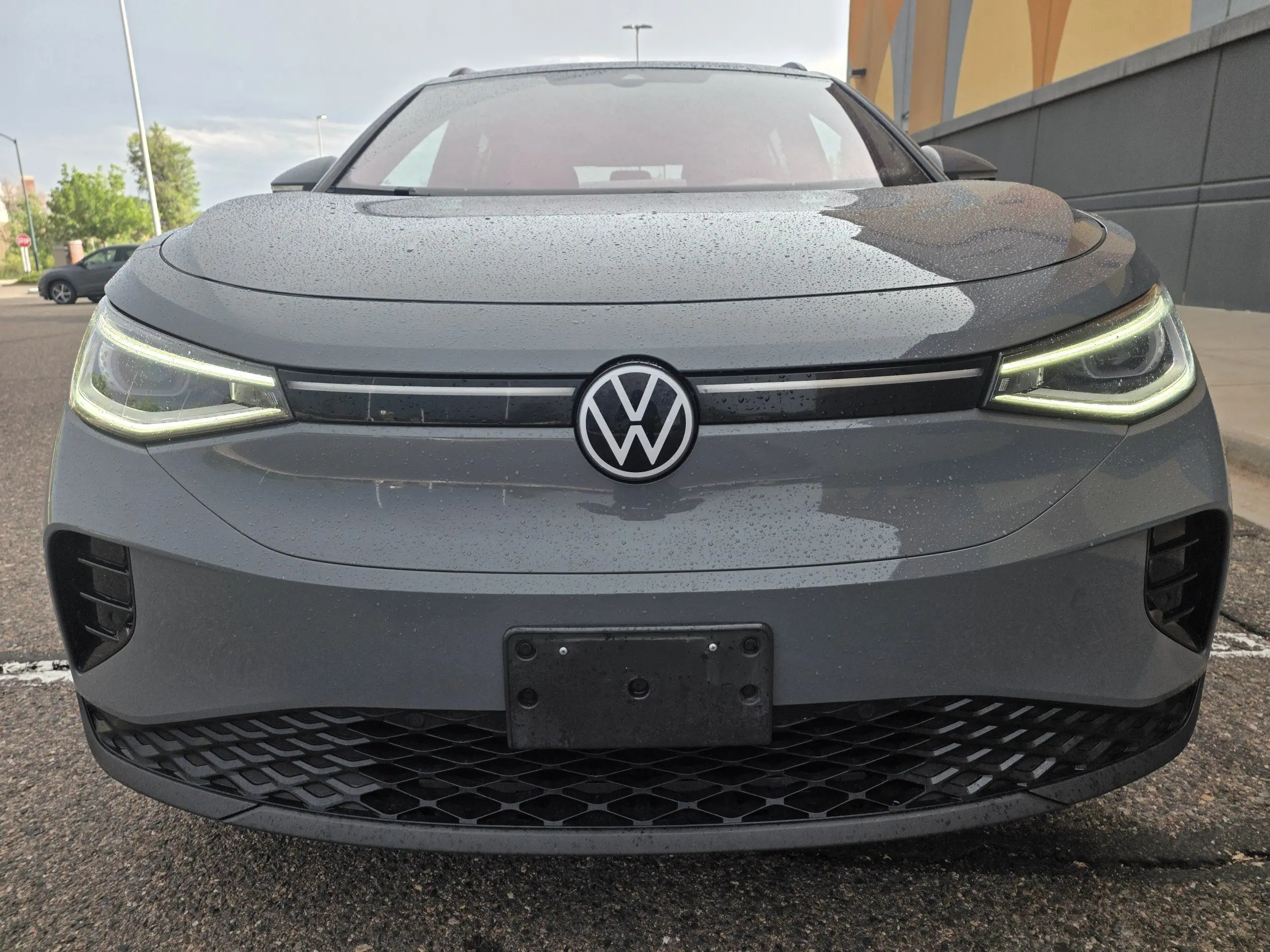 2023 Volkswagen ID.4 PRO S AWD photo 4
