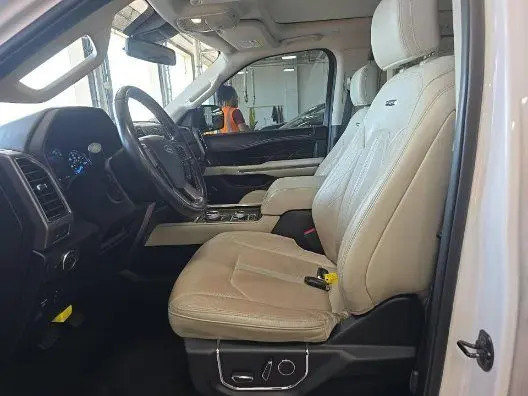 2020 Ford Expedition Platinum 4x4 photo 5
