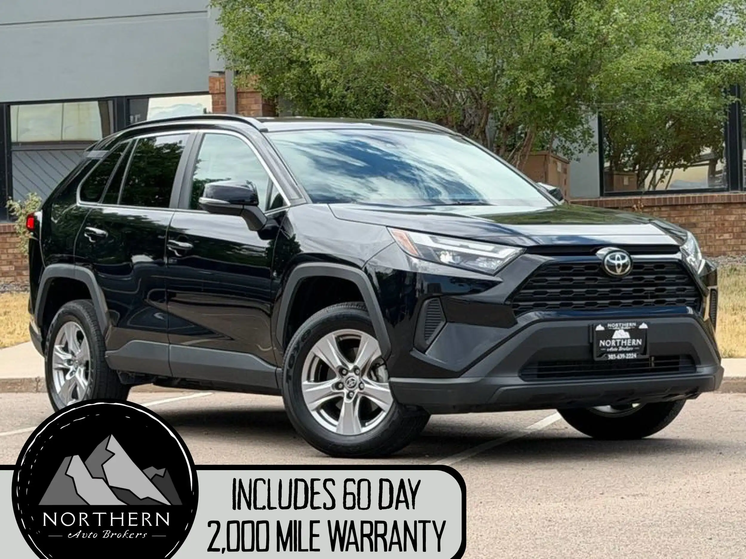 2022 Toyota RAV4 XLE AWD's photo