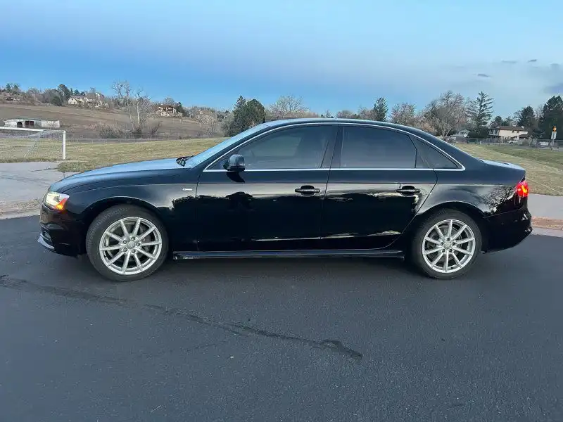 2016 Audi A4 2.0T quattro tiptronic Premium's photo
