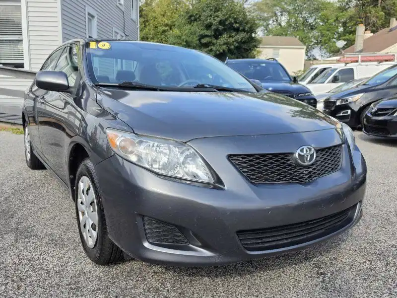 2010 Toyota Corolla LE AT's photo