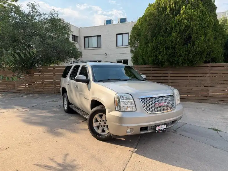 2007 GMC Yukon's photo
