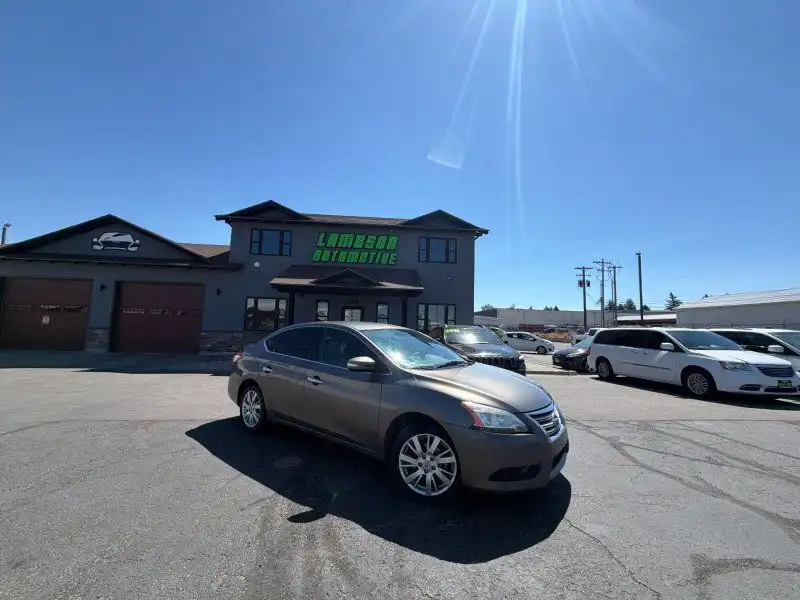 2015 Nissan Sentra SL CVT's photo