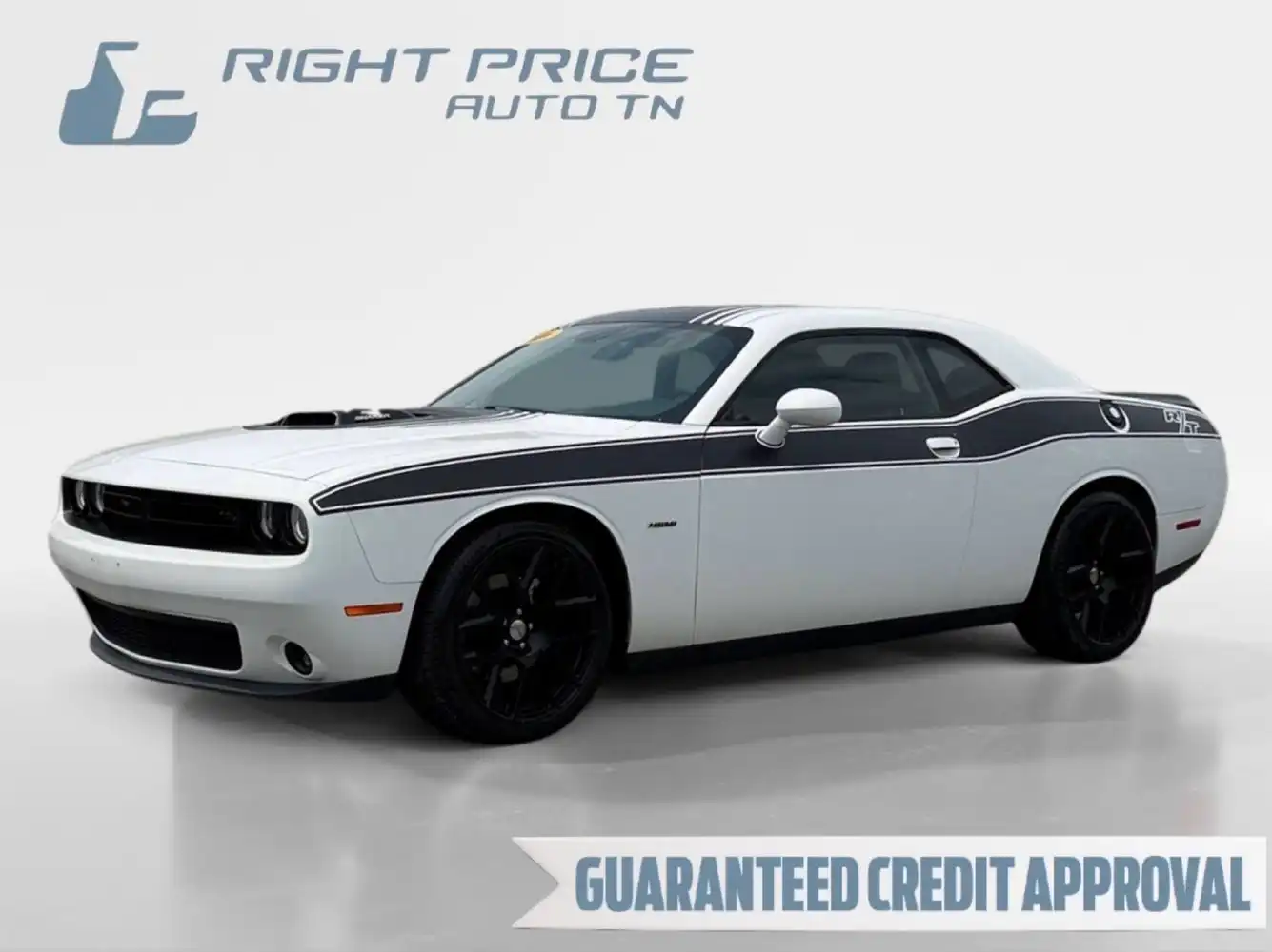 2016 Dodge Challenger R/T Shaker's photo