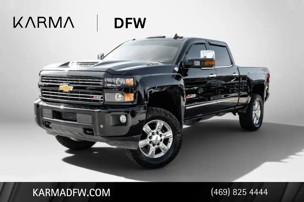 2019 Chevrolet Silverado HD LTZ 4WD Crew Cab Standard Box's photo