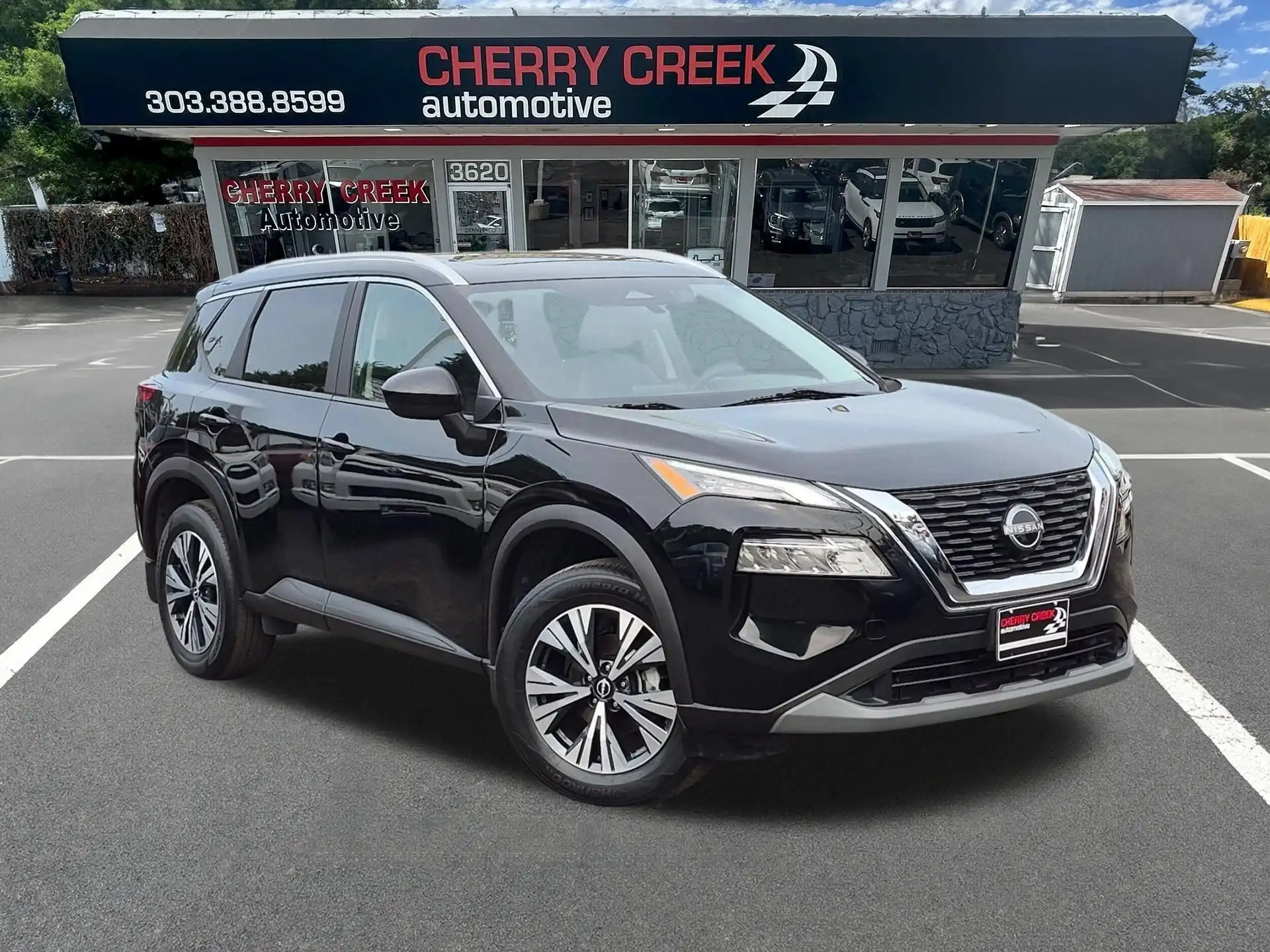 2023 Nissan Rogue SV AWD's photo