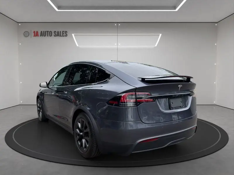 2023 Tesla Model X Long Range photo 3