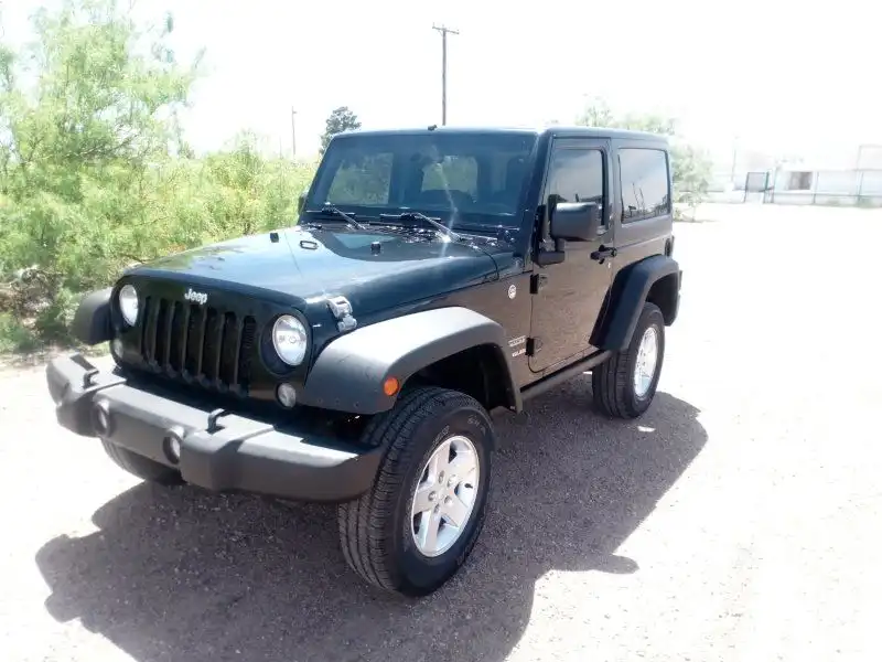 2016 Jeep Wrangler Sport's photo