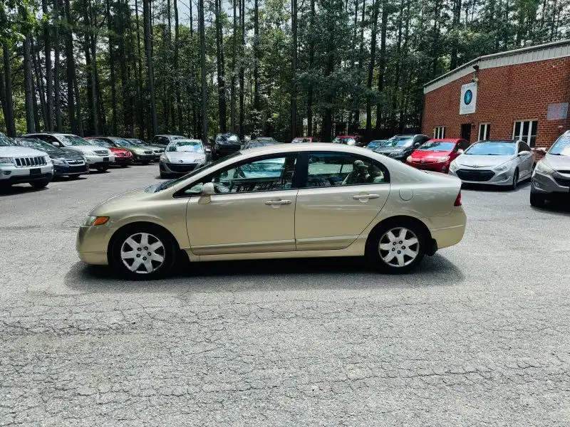 2008 Honda Civic LX 5AT's photo